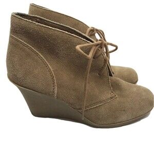 White Mountain‎ Womens ICON Size 8 Ankle Boots Booties Wedge Suede Tan Lace Up